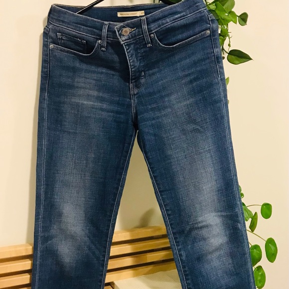 Levi Jeans Up for Quick Sale - Picture 2 of 11